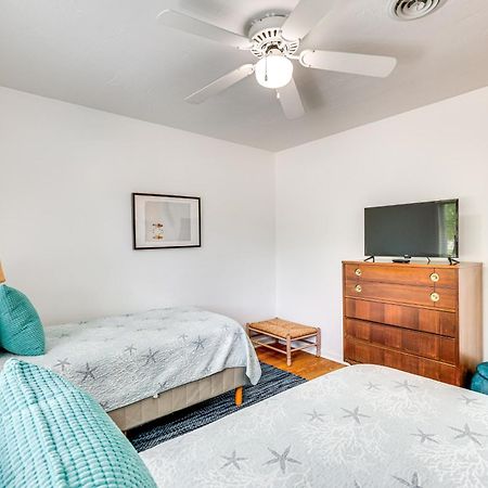 Oak Island Cottage Minutes To Long Beach! Екстер'єр фото
