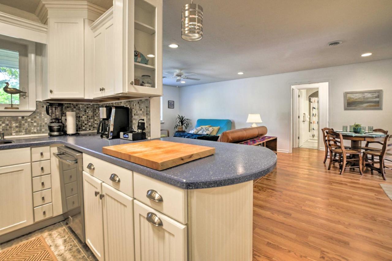 Oak Island Cottage Minutes To Long Beach! Екстер'єр фото