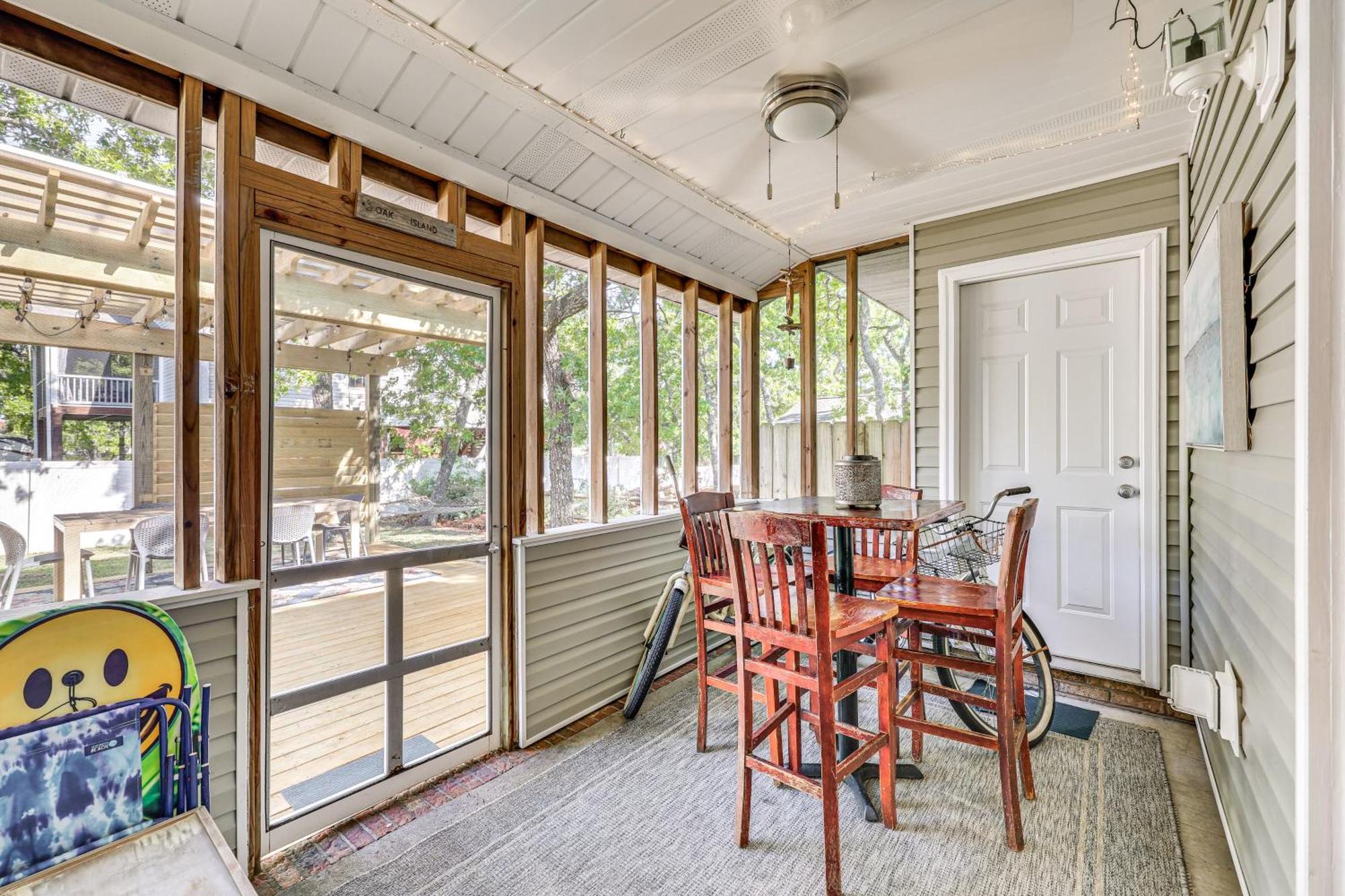 Oak Island Cottage Minutes To Long Beach! Екстер'єр фото