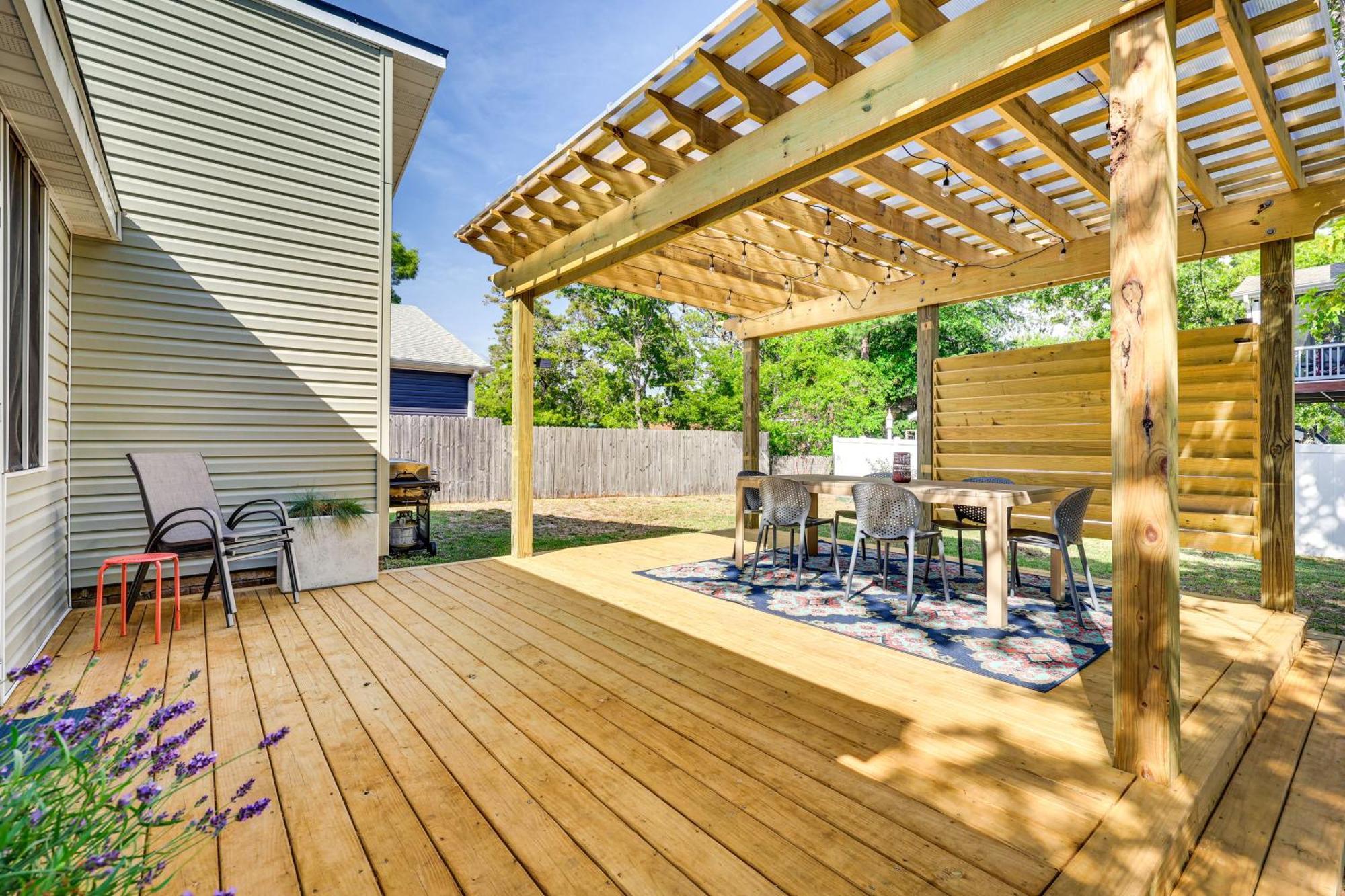 Oak Island Cottage Minutes To Long Beach! Екстер'єр фото